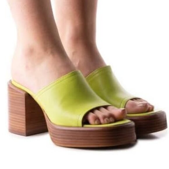 L'Intervalle Pachuca Kiwi Leather Size36 - Picture 1 of 3